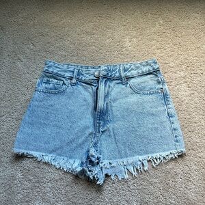 PacSun jean shorts for summer!